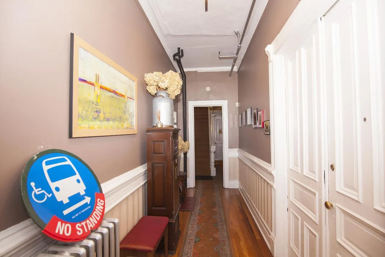 Bed & Breakfast Saint Nicholas Inn New York